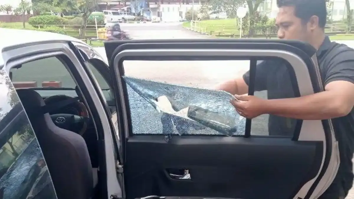 Panduan Lengkap Mencegah Aksi Pecah Kaca Mobil ala Cikarang Selatan